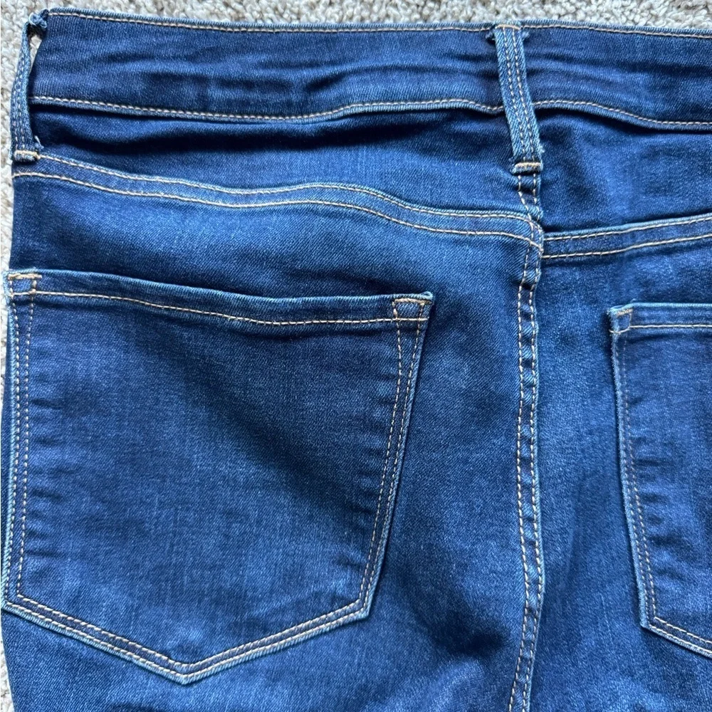 Old Navy Rockstar Skinny Jeans High Rise skinny jeans Size 12 long  31 in inseam